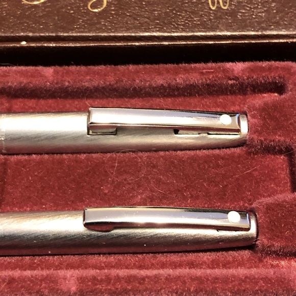 Lady Sheaffer Brushed Silver White Dot Ballpoint Pen/Pencil Set/Box unused - Picture 3 of 3